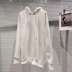 เสื้อฮู้ดผู้ชายประดับเพชรเทียม คุณภาพสูง ราคาขายส่ง สำหรับฤดูหนาว เนื้อผ้าแห้งเร็ว ระบายอากาศได้ดี - Product Image 2