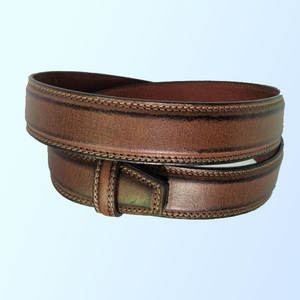 Cinturones de cuero de grado genuino con varios colores y cinturones de diseño personalizado disponibles para la venta por exportadores indios - Product Image 4