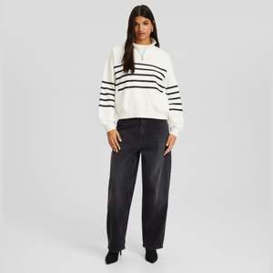 Sudaderas con capucha de cuello alto con cremallera de 1/4 cuartos gruesas de gran tamaño a la moda personalizada para mujer - Product Image 2