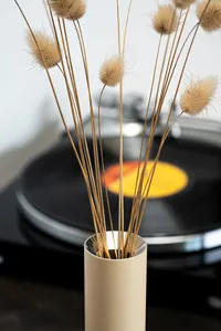 Jarrón de Flores de Aluminio Fundido Hecho a Mano, Moderno, Pulido, Personalizable, de la Mejor Calidad, Decoración de Lujo DE-AARTICO para Bodas - Product Image 3