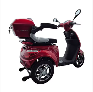 Tricycle électrique pour seniors Modèle VIA Rouge Moteur 60V 1000W 3000W Carrosserie ouverte Capacité de charge 150 kg Vitesse maximale 30 km/h - Product Image 3