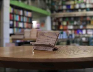 Portatarjetas de visita para escritorio-Portatarjetas pequeñas de madera marrón Soporte de tarjeta de visita de escritorio profesional Pantalla Nombre de madera - Product Image 4