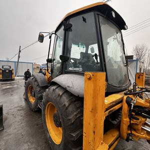 Chargeuse-pelleteuse JCB 4CX d'occasion, modèle 4CX, importée du Royaume-Uni, avec transmission intégrale, chargeuse sur pneus et pelleteuse - Product Image 2