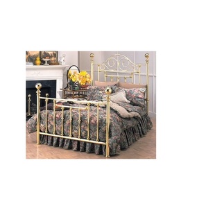 Estructura de cama de latón resistente que garantiza durabilidad, estabilidad y una elegante mejora del interior del dormitorio. - Product Image 3