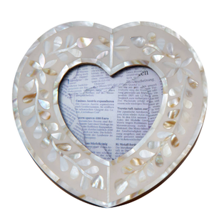 Cadre photo de luxe en nacre fait à la main décor élégant artisanat emporium incrustation vadrouille jeu de puces cadres en métal - Product Image 2