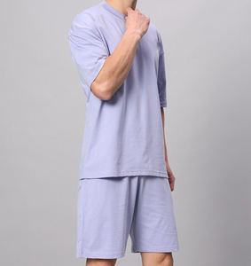 Ensemble assorti 2 pièces pour hommes : T-shirts en coton/polyester et shorts respirants d'été, ensemble de survêtement à manches courtes - Product Image 3