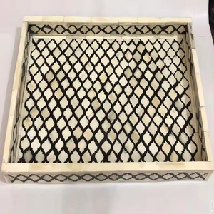 Bandeja Redonda de Servir Hecha a Mano con Incrustaciones de Hueso, Diseño Floral Cuadrado Estilo Animal para Decoración del Hogar y Servir Alimentos |   Elegante Idea de Regalo - Product Image 5