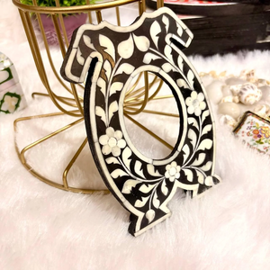 Marco Decorativo para Cuadros con Incrustaciones de Hueso y Trabajo Artesanal Tradicional |   Marco de Fotos de Lujo para Exhibición de Mesa - Product Image 1