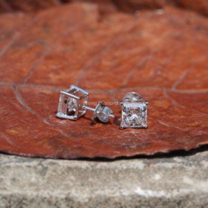 OEM al por mayor 1,25 Ct princesa corte laboratorio crecido diamante solitario Stud pendientes CVD certificado Oro aniversario regalo joyería - Product Image 5