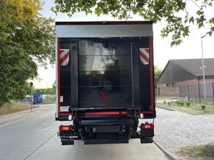 Volvo FM 370 6X2 Euro6, Transmisión Manual, Motor Diésel de 451-500hp, Capacidad de Carga de 21-30T, Asiento con Suspensión Neumática - Product Image 4