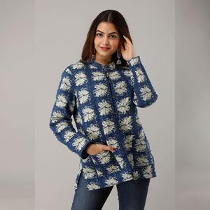 Blue Cotton <b>Quilted</b> <b>Jacket</b> for Ladies Floral Vintage <b>Pattern</b> with Stand Collar Button Logo Decoration XL Size for All Seasons - Product Image 2