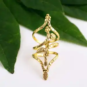 Nouvelle Bague Tendance Bohème Feuille d'Armoire en Laiton Tribal pour Femme, Plaqué Or 18 carats, Motif Floral Spirale, Bijou Tendance pour Vente en Gros/OEM/ODM - Product Image 1
