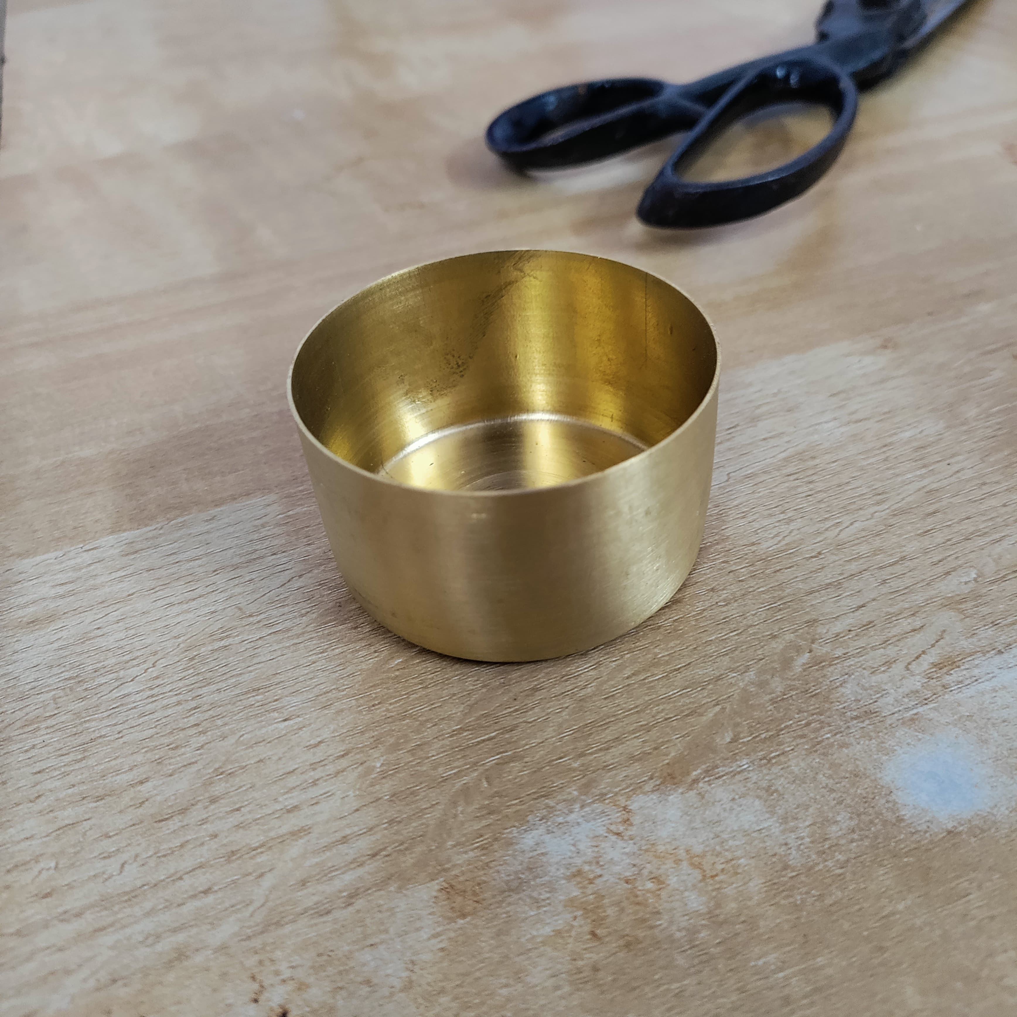 Available in different Colors