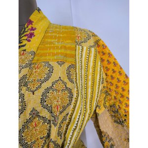 Kimono Kantha réversible pour femme, cousu main, en coton bohème avec imprimé artisanal, idéal pour la détente estivale en jardin ou comme tenue de plage - Product Image 5