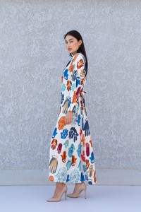 2025 elegante blanco Floral bordado azul Maxi vestido para mujeres vacaciones Casual playa ropa con estilo lindo para vacaciones - Product Image 2