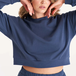 Sweat-shirt court pour femmes de qualité supérieure Sweat-shirt à capuche élégant pour fitness et style de rue Haut moderne court pour femmes OEM - Product Image 1