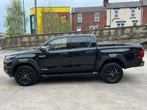 Discount Offer 2022 To-yota Hilux Sr5 Double Cab 2.8 Diesel Turbo Used <b>Car</b> Left Hand Drive Low Millage - Product Image 6