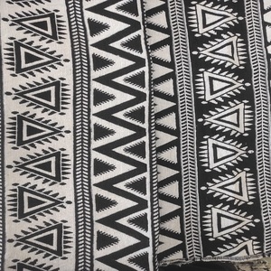 เส้นด้ายโพลีเอสเตอร์ผ้าย้อมสีสำหรับเสื้อผ้าและกระเป๋าผ้าแจ็คการ์ดแบบ2025 - Product Image 3