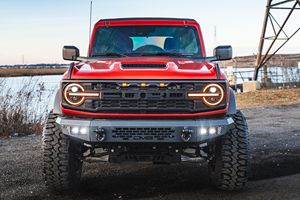 Fairly Used 2023 F-ord B-ronco Big Bend 1200 Miles EcoBoost 4-Cylinder 4WD - Product Image 1