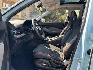 SUV d'occasion pas cher pour la famille, fabriqué en Chine en 2024, 1,5 L, 99 ch, CVT, performances fluides, écran LCD 7 pouces, Internet de voiture, OTA - Product Image 5