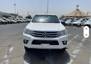 Toyota Hilux SR5 2019 / Disponible para la Venta con Bajo Kilometraje, Motor de Gasolina, Auto Usado en Excelentes Condiciones y Sin Accidentes - Product Image 3