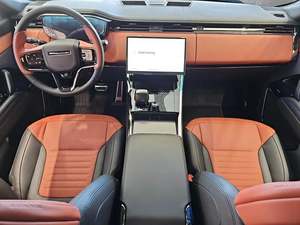 Range Rover Sport SV Edición Full Option 2025 usado - Product Image 3