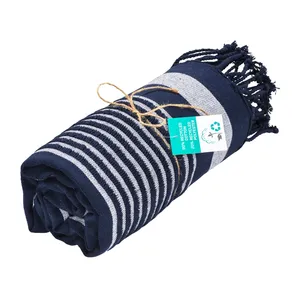 Teli da Spiaggia Sostenibili in Fibra Riciclata Futa, Gadget Ecologici per la Spiaggia - Product Image 1