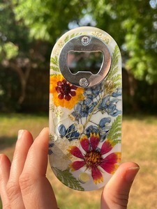 Unique Resin Bottle Opener With Decorative Craftsmanship Ideal For Enhancing Home Bar <b>Aesthetic</b> And Stylish Party Arrangements - Product Image 4