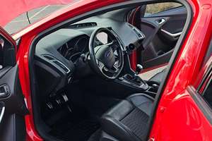 Ford Focus ST 2015 Usado, Transmisión Manual de 6 Velocidades, Motor Turboalimentado de 4 Cilindros, Paquete ST2 - Product Image 4