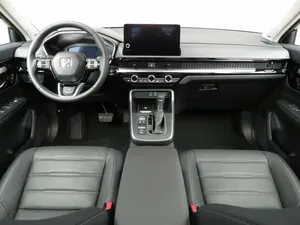 USED 2025 CR-V VI, 2025 Low Mileage Sound Engine AUTOMATIC Transmission <b>Panoramic</b> roof lights Ready to Ship - Product Image 3