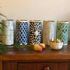 Vase à fleurs bleu rond de haute qualité Vase de sol en plastique Offre Spéciale de taille personnalisable avec incrustation d'os pour la décoration de la maison - Product Image 2