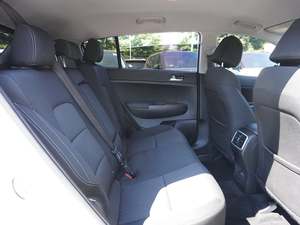 2022 Kia Sportage LX AWD พร้อมล้ออัลลอยด์เบาะหนังแพ็คเกจกีฬาระบบนำทางเริ่มต้นด้วยรีโมทซันรูฟ - Product Image 6