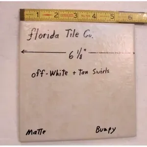 Florida NOS 1 unidad. Azulejo de cerámica mate Blanco roto + Tan Swirls 6-1/8 \ "Cuadrado por NOS Tiles - Product Image 1