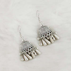 Jeweljunk Oxydé Jhumki Argent Perles Lustre Boucles D'oreilles 1309359 Bijoux De Mode - Product Image 1