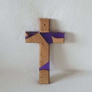 Croix murale en bois d'acacia et résine sur mesure Croix murale en bois de luxe pour maison église cadeau époxy Crucifix mural - Product Image 4