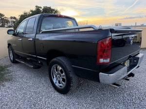 Venta al por mayor de autos Dodge Ram 1500 Laramie 4dr Quad Cab LB usados del 2006 - Product Image 4