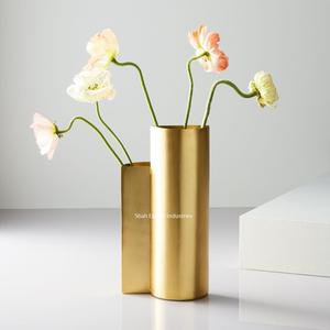 Florero de Metal de diseño Simple, acabado dorado brillante para el hogar y la Oficina, decoración de escritorio, soporte de flores, artesanías - Product Image 4