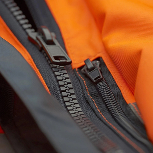 Combinaisons de travail de sécurité pour hommes Kosmo Exports en coton et polyester avec logo personnalisé, classe 3 ANSI, imperméables, avec éclairage LED - Product Image 3