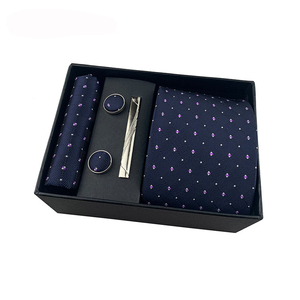 Coffret Cadeau <span class=keywords><strong>Cravate</strong></span> Homme – Styles Uni, Rayé et à Motifs pour le Travail et les Mariages – Ensemble <span class=keywords><strong>Cravate</strong></span> <span class=keywords><strong>Classique</strong></span> avec Accessoires Complets - Product Image 5