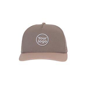 Gorra de Golf Tour Performance con Logotipo Personalizado, Orificios Cortados con Láser, Ligera, Transpirable, de 5 Paneles, con Cierre a Presión y Ajuste Atlético Premium - Product Image 1