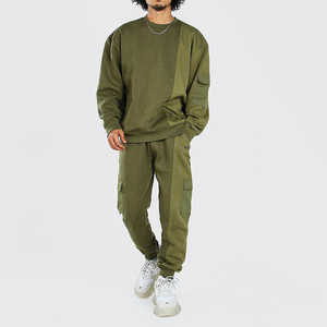 Sweatshirts à capuche personnalisés Sweatshirts avec poche cargo personnalisés Sweatshirt personnalisés Sweatpants deux pièces Survêtement - Product Image 4
