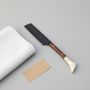 Navaja de Afeitar Recta de Acero Inoxidable, Negra, Mango de Madera, Hoja de Filo Plano, Funda de Cuero, Grado Industrial OEM, Ideal para Barberos - Product Image 3