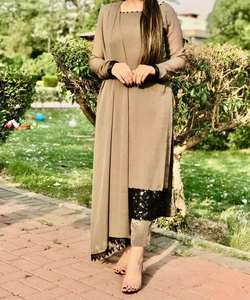 ชุดปาร์ตี้ของดีไซน์เนอร์ชุดใหญ่พิเศษพร้อม dupatta - Product Image 2