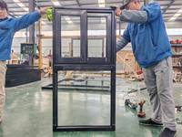 Fenêtres et porte coulissante en aluminium à double vitrage noir mat de design moderne pour maison résidentielle, villa, appartement