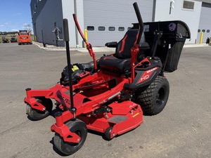 เครื่องตัดหญ้า Gravely ZT HD 44 ขนาด 44 นิ้ว แบบ Zero Turn เครื่องยนต์ 2 จังหวะ 159 ซีซี พร้อมรีโมทควบคุม  ถังเก็บหญ้าขนาด 150 ลิตร พร้อมใช้งาน - Product Image 1