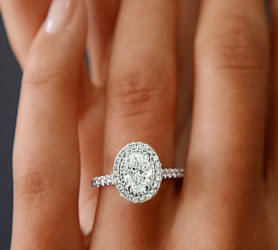 Anillo de Compromiso de Plata de Ley 925 con Circonita Cúbica, Corte Ovalado, Engaste de Puntas, Anillo de Boda para Mujer, Joyería Personalizada, Estilo Moderno para Fiestas - Product Image 4