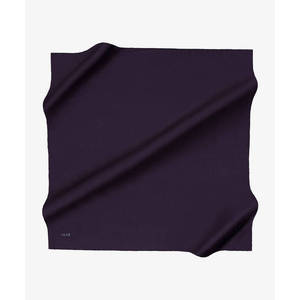 Foulard carré en soie uni violet foncé - Product Image 1