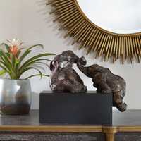 Sculpture en coquillage Décoration extérieure ou intérieure verticale abstraite moderne avec design symbolique