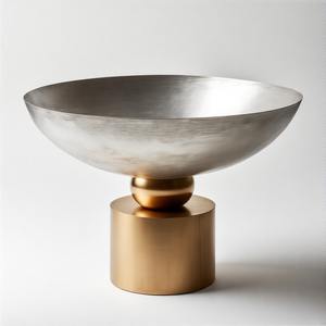 EliteBite Regal Vaisselle Regal Elan Imperial Goldleaf Gravé Artisan Bowl pour un dîner luxueux et une présentation culinaire opulente - Product Image 4