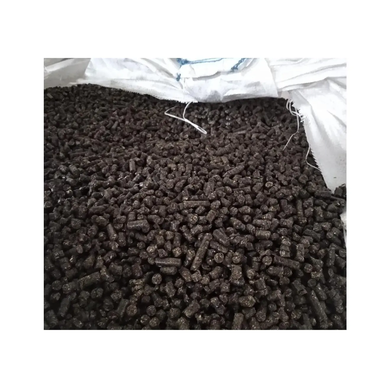 Wholesale Heating System Burner Fuel Pellets Wooden and Sunflower Husk Bio Fuel Sunflower Husk Pellets